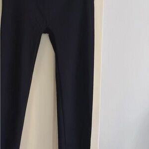 Everyday High-Rise Black Leggings